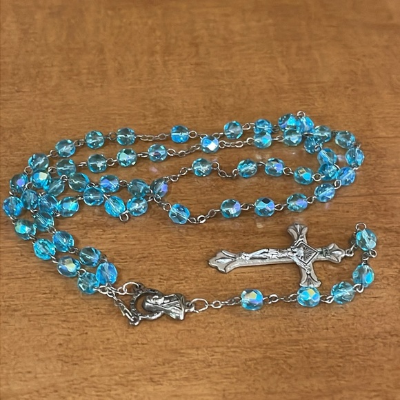 Blue AB Aurora Borealis beaded Rosary. Stamped Italy - Picture 9 of 9